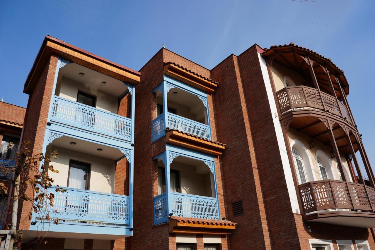 Hotel Embassy Tbilisi Luaran gambar