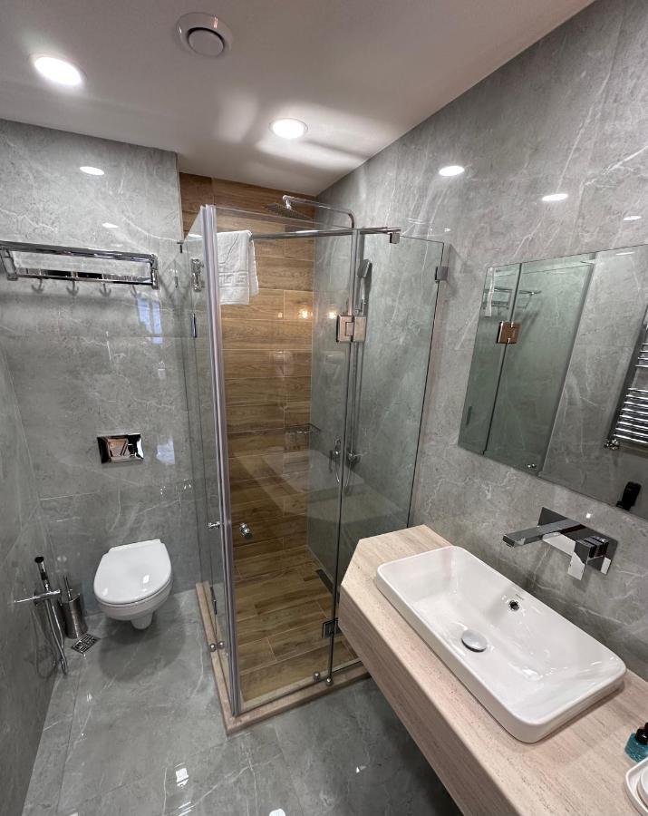 Hotel Embassy Tbilisi Luaran gambar