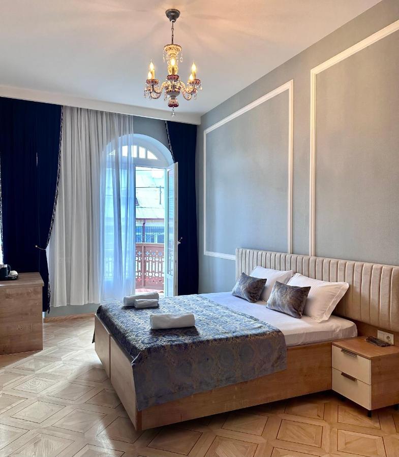 Hotel Embassy Tbilisi Luaran gambar