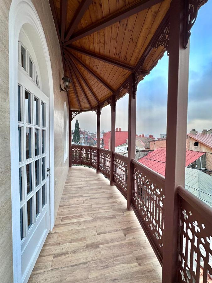 Hotel Embassy Tbilisi Luaran gambar