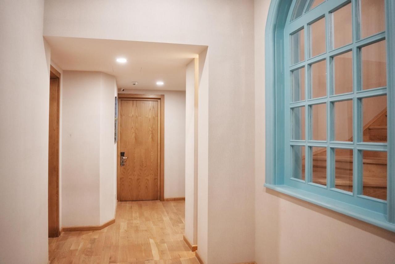 Hotel Embassy Tbilisi Luaran gambar