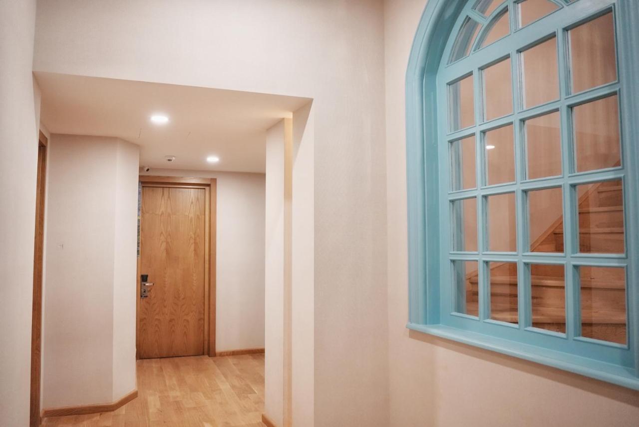 Hotel Embassy Tbilisi Luaran gambar