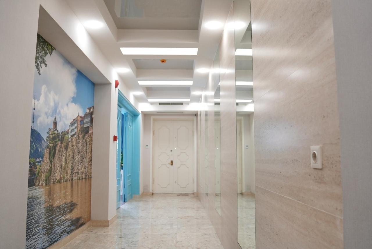 Hotel Embassy Tbilisi Luaran gambar