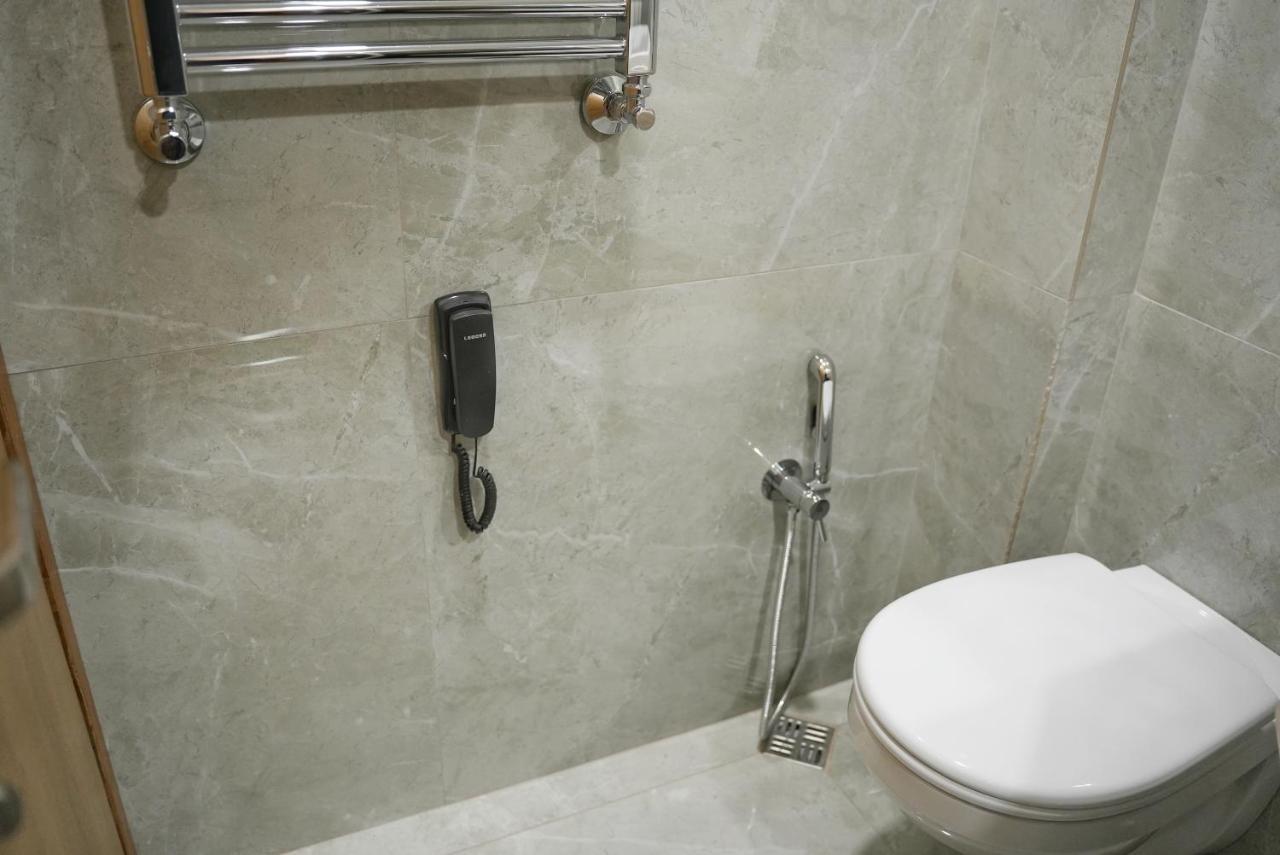 Hotel Embassy Tbilisi Luaran gambar