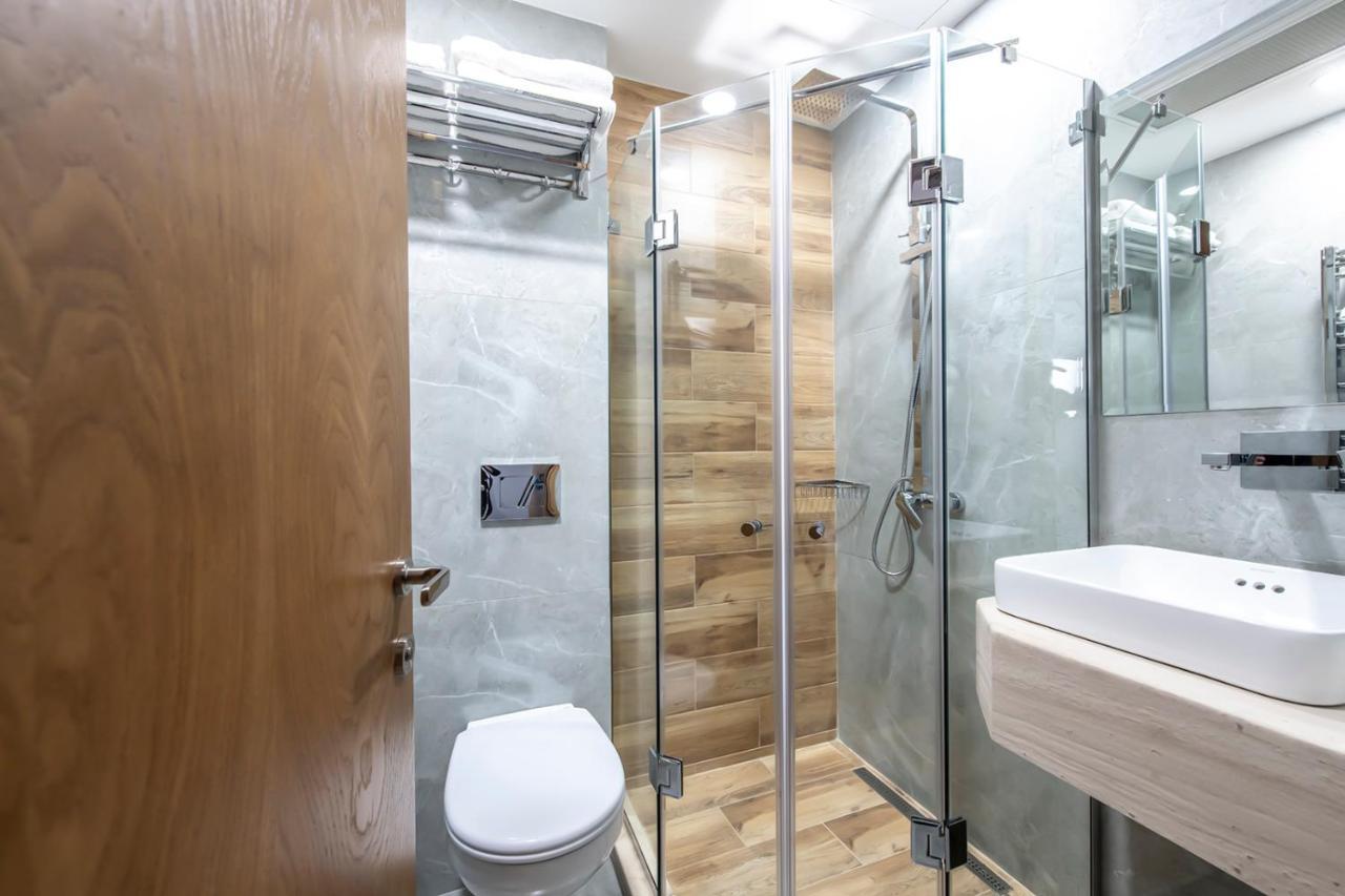 Hotel Embassy Tbilisi Luaran gambar