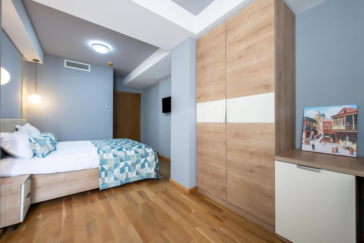 Hotel Embassy Tbilisi Luaran gambar